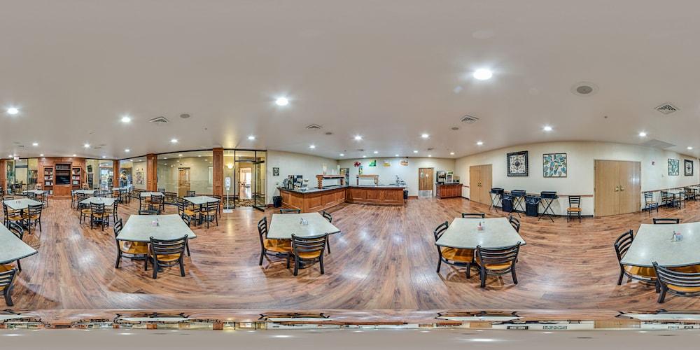 Quality Inn & Suites Ханибал Екстериор снимка